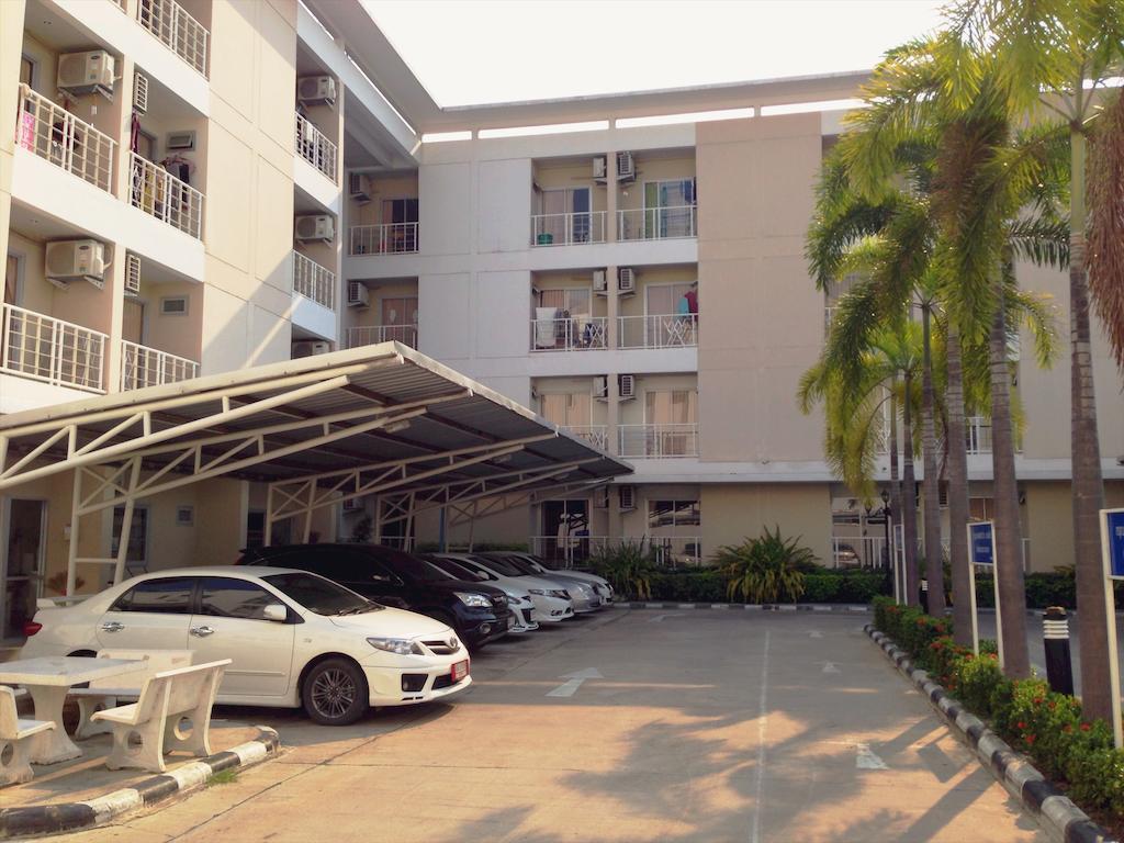 Baanbudsarin Apartment Sing Buri Εξωτερικό φωτογραφία