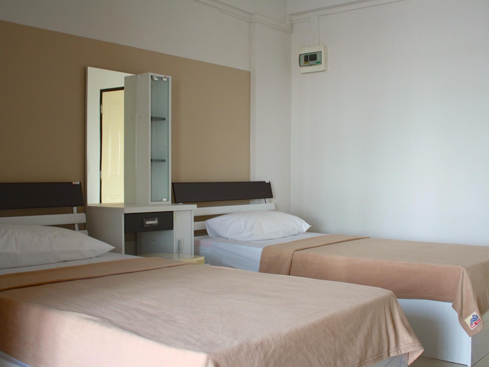 Baanbudsarin Apartment Sing Buri Εξωτερικό φωτογραφία