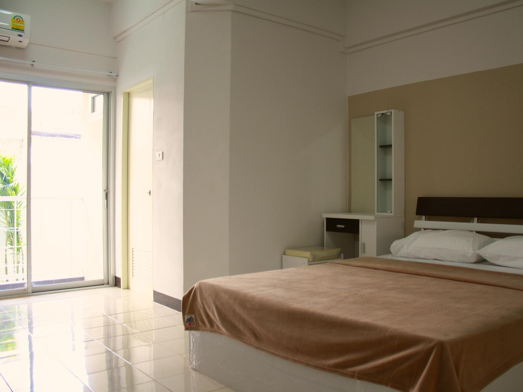 Baanbudsarin Apartment Sing Buri Εξωτερικό φωτογραφία